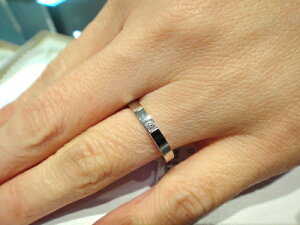 【楽天市場】ニナリッチ マリッジリング [結婚指輪] ペア2本分 （上側）ダイヤモンド入り 6R1F07 (下側）6R1F08 【送料無料