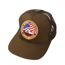 #920016オレゴニアンアウトフィッターズ(Oregonian Outfitters)メッシュキャップ - MESH CAP ワッペン 通気性 アメリカ産 USA 野球帽 ベースボールキャップ 国旗 刺繍 茶 ブラウン OOH 502 BROWN 【送料無料】