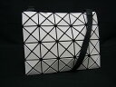 ■極美品■ BAO BAO ISSEY MIYAKE バオバオイッセイミヤケ プリズム PVC ショルダーバッグ 斜め掛け ブラック系×ホワ…