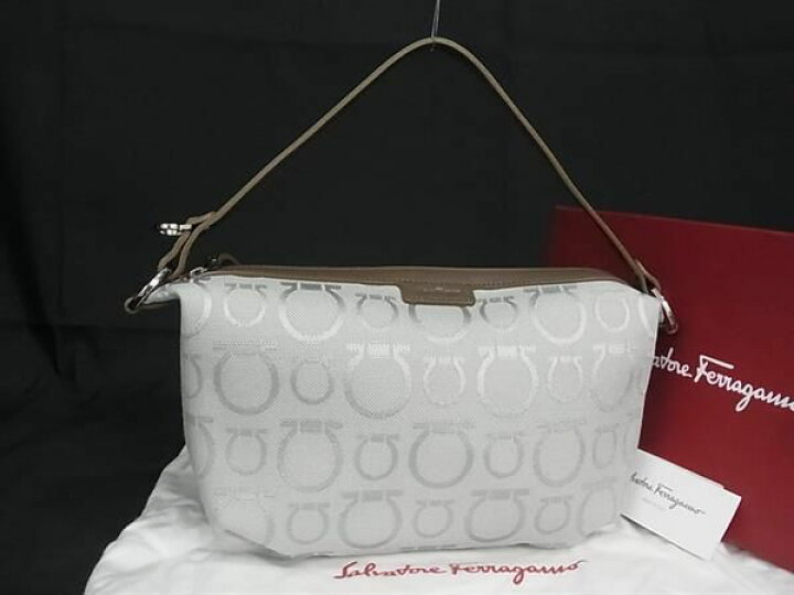 楽天市場】□新品□未使用□ Salvatore Ferragamo フェラガモ AU-22 