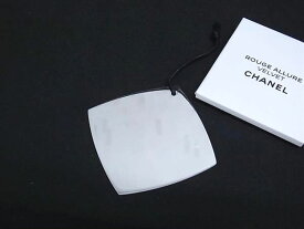 ■新品■未使用■ CHANEL シャネル ココマーク コンパクトミラー ハンドミラー 手鏡 レディース ホワイト系×シルバー系 DL7629