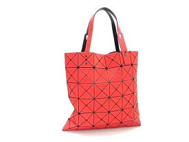 ■極美品■ BAO BAO ISSEY MIYAKE バオバオイッセイミヤケ ルーセント PVC トートバッグ ハンドバッグ レッド系 AY1618