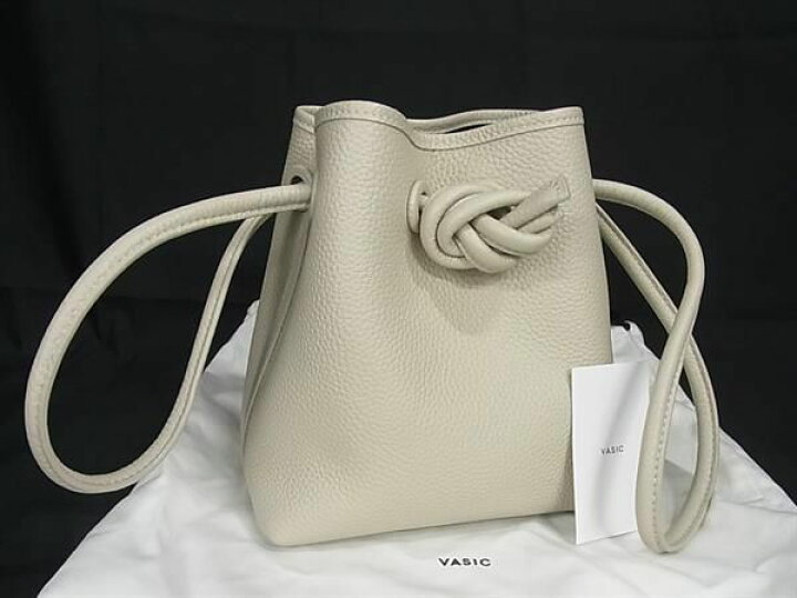 楽天市場】□新品□未使用□ VASIC ヴァジック レザー ハンドバッグ 