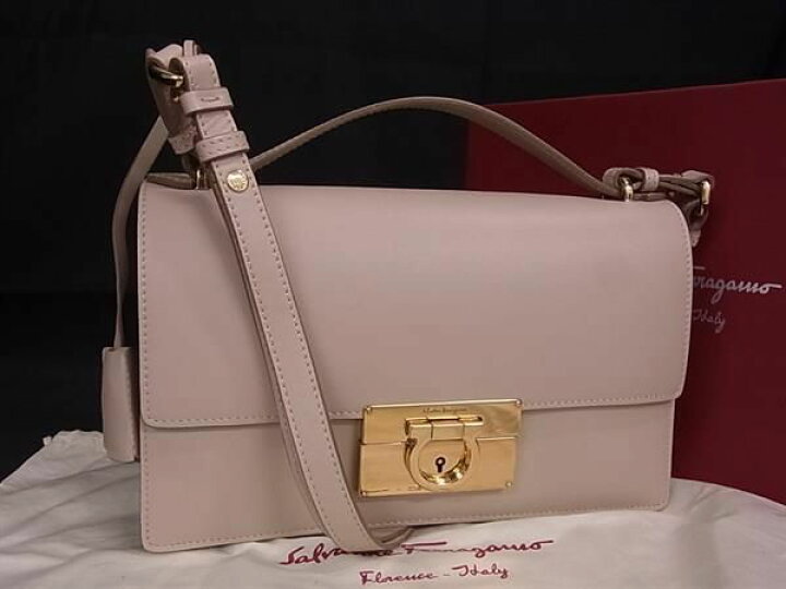 楽天市場】□極美品□ Salvatore Ferragamo フェラガモ FZ 21 E099 