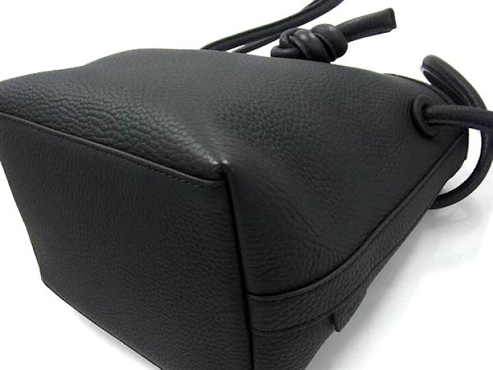 楽天市場】□極美品□ VASIC ヴァジック ボンド ミニ レザー 巾着型 