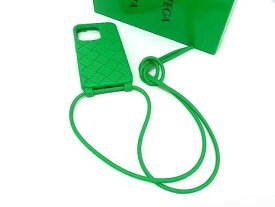 ■極美品■ BOTTEGA VENETA ボッテガヴェネタ イントレチャート ラバー iPhone14pro 対応 アイフォンケース グリーン系 FM8605