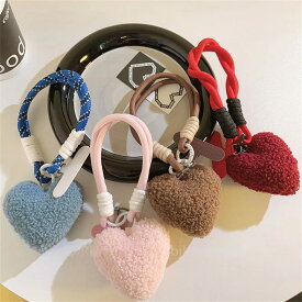 スマホ ストラップ ハート ぬいぐるみ ふわふわ もこもこ 韓国 手首 リスト iPhone キーホルダー 太め 落下防止 かわいい おしゃれ 挟むだけ 編み