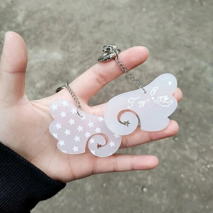 楽天市場】平成レトロ エンジェル 羽根 ウィング キーホルダー 
