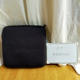 【Aランク 中古 車椅子クッション】ユーキ・トレーディング ソロストレータス56640 (OT-K820111）【車椅子クッション 車イスクッション 車いす部品 介護用品 姿勢補助 車椅子パッド 中古】