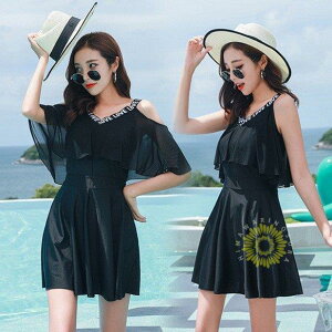 水着レディース 体型カバー 水着 ワンピース型 セパレート 肩出し 小胸バンドゥ 水着2点セット 黒 フリル 韓国風 40代 大きいサイズ 可愛い ウェア 温泉 ママ