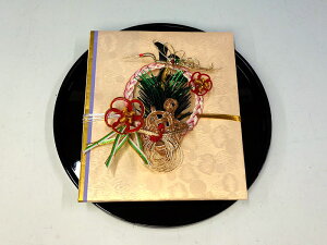 受書(結納に対する受書)【黒塗丸盆つやあり】四角(孔雀仕様)