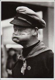 ポストカード モノクロ写真「大きな笑顔の男性」105×150mm メッセージカード 郵便はがき ビンテージ ヴィンテージ 年代物
