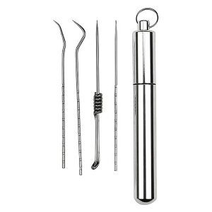 LIKENNY爪楊枝ケースポータブルチタン合金爪楊枝入れ軽量携帯ピルケースキーホルダー容器耐湿防圧小物入れボックスアウトドア野外山登りチタン爪楊枝入れ【4本セット】