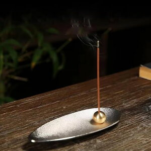 ؍҂ɍœK!􂦂邨ĂŊDڂꂸAȒP!F̃jb`̍F̎M̑IȍF̂߂̒ʂꂽF̍F̋̎MtD̎舵c