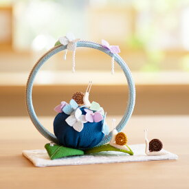 日本製 フェイク ギフト プチギフト 贈り物 和小物 和雑貨 敬老の日 父の日 母の日 お土産 帰省 帰省土産 心ばかり御供 お供え物 初盆 お盆 お彼岸 仏壇 仏前 かわいい あじさい かたつむり 引出物 ペット インテリア 京都 夢み屋季寄せ 雨あがり