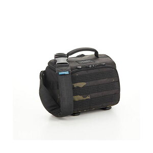 TENBA Axis v2 4L Sling Bag MultiCam Black V637-761 ブラックカモフラージュ 黒 登場のブラックカモフラージュのアクシス v2 スリングバッグは、アウトドアライフをサポート 頑丈な素材と機能的なデザイ