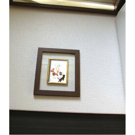 奥が透けて見えるフレーム いわさきちひろ 透明 ブラウン フレーム 黒い猫と少女 絵画額 額 額縁 フレーム 茶 透明なブラウンフレームが奥深く透ける魅惑のフレーム 黒猫と少女が織りなす幻想的な世界をあなたの視界に 茶