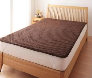「ベッドパッド（ダブルサイズ）｜ふかふかな肌触りで安眠できる人気の敷パッドは？