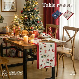 部分即納＼楽天1位受賞／テーブルランナー クリスマス テーブルランナー 北欧 テーブルランナー 赤 ランチョンマット テーブルフラグ 食卓ランナー 食卓飾り 中央 クロス テーブルセンター キッチン リビングルーム パーティー プレゼント 雪だる 4色追加 フリンジ付き