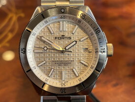 【あす楽】 FORTIS フォルティス マリンマスターM-40 スノー・ホワイト ステンレススチールブレスレット仕様 腕時計 40mm Ref.F8120010 【日本正規代理店商品】お手続き簡単な分割払いも承ります。