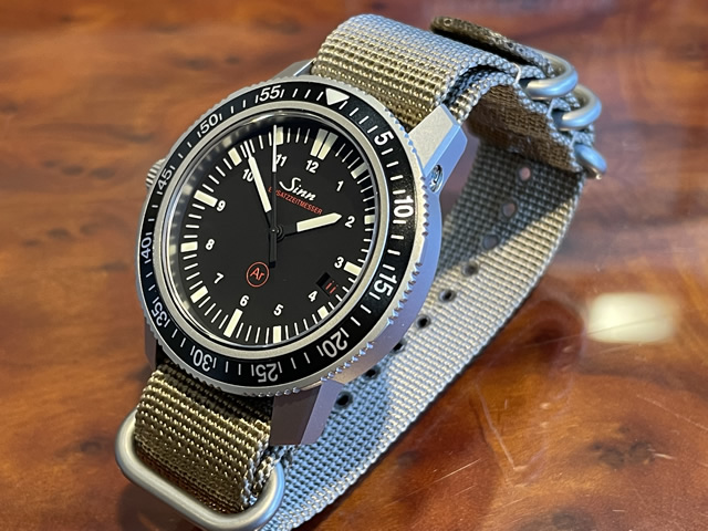 【あす楽】 ジン 腕時計 Sinn 603 EZM3ジン腕時計 特殊オイル、脱湿気の孤高した独自技術　 お手続き簡単な分割払いも承ります。月づきのお支払い途中で一括返済することも出来ます。 | ｅ-優美堂楽天市場店