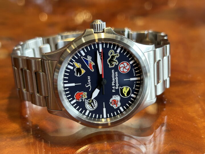 楽天市場】SINN 556.F-4.II ファントム 日本限定200本 腕時計 お手続き  
