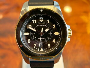 rNgmbNX VICTORINOX W[j[ Journey 1884 ubN NH[c 242014 {Ki Y rv 葱ȒPȕ܂BÂ̂xrňꊇԍς邱Ƃ