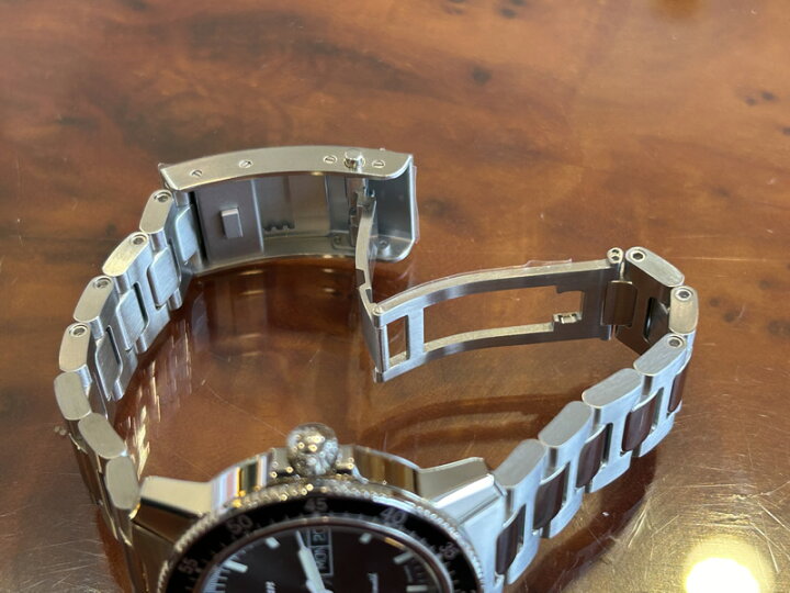 楽天市場】Sinn ジン 腕時計 104専用 純正 3連 ステンレススチール  