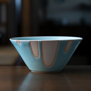 青白磁鉢(IH-045)  作家「市川博一」
