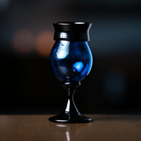 ガラス　DOMAKI "Blue" ワイングラス　作家「飯田将平」