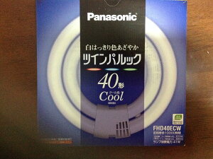 �p�i�\�j�b�N �c�C���p���b�N�u���� 40�` �ی` �N�[���F FHD40ECW