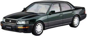 ގ 1/24 UEfJ[V[Y No.72 g^ UCF11 ZVI 4.0C dl F pbP[W 1992 vf