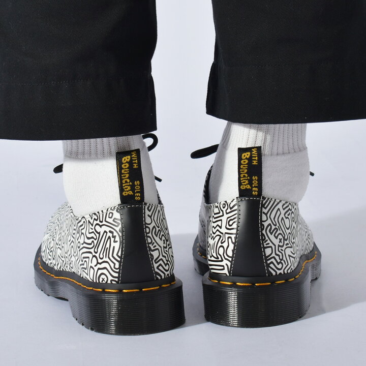 楽天市場 さらに500円引きcp 対象 ドクターマーチン キースヘリング コラボ 3ホールシューズ 1461 Keith Haring Dr Martens メンズ レディース 総柄 アート レザーシューズ 革靴 ブラック 黒 ホワイト 白 ロック 新作 売れ筋 おしゃれ レースアップ Z Craft