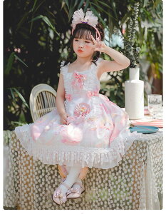 レース付きのギャザー製法 子供ドレス 女の子 ワンピース キッズ エプロン ドレス 子供服 裾のひらひら揺れるレースが可愛い 結婚式 パーティ ハロウィン 誕生日 イベント 発表会100 110 120 13