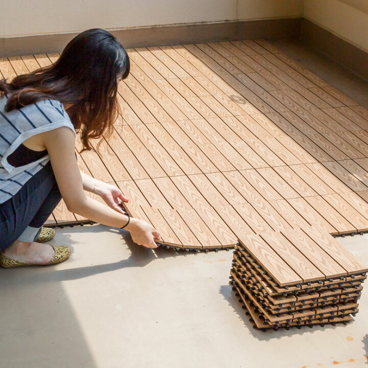 楽天市場 ウッドデッキタイル 人工木 15枚セット ベランダタイル ウッドパネル ウッドデッキ ウッドタイル デッキパネル ウッドテラス フロアデッキ 木製 人工木 樹脂 ジョイント テラス バルコニー ベランダ エクステリア B 651 生活雑貨のネットショップelements