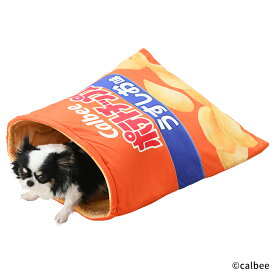 カルビー ベッド ポテトチップス うすしお味 | ペット用ベッド ペッドベッド ペット用品 犬用品 猫用品 寝ぶくろ 寝袋 布団 ふとん もぐる 23a