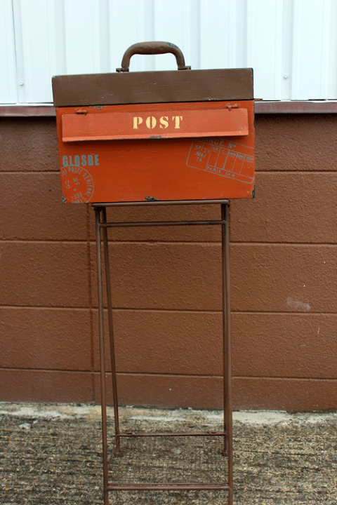 楽天市場 送料無料 バッグ型スチールポスト トランク型ポスト ビンテージオレンジ色 post 郵便ポスト 新聞入れナチュラル アンティーク ブリキポスト 開店セール1212 Rcp ナチュラル雑貨プロペラ 楽天市場 送料無料 バッグ型スチールポスト トランク型ポスト ビンテージオレンジ色 post 郵便ポスト 新聞入れナチュラル アンティーク ブリキポスト 開店セール1212 Rcp ナチュラル雑貨プロペラ