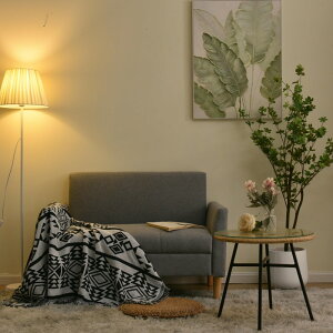 \t@[ \t@ 2l|\t@ [t ܂̐FI\ ͕U