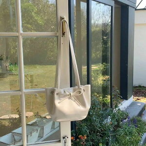   l w  l {t y g[gobO y ~jobO | 