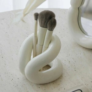 `r[ Z~bN uVX^h IuWF   X^C t[x[X Z~bN ֑} 킢 _  CeA@yX^h