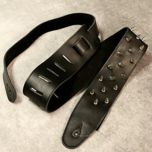 RENEGADE ���l�Q�[�h �M�^�[�X�g���b�v Leather Three Rows of Chrome Studs �X�^�b�Y �� �u���b�N �v ���U�[