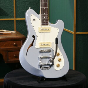 AEgbgZ[ Baum Guitars oEEM^[Y GLM^[ Conquer 59 with Tremolo, Skyline Blue u[  Z~zE{fB