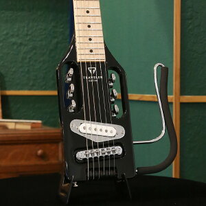 AEgbgZ[ Traveler Guitar gx[M^[ Ultra-Light Electric Gloss Black GLM^[  y RpNg gxM^[ s AEghA MOobOt