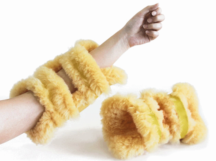 【高品質】床ずれ防止　ナーシングラッグ　　全身用　新品！半額以下！ 楽天市場】【平日15時まで即日出荷】ナーシングラッグひじあて（2個1組