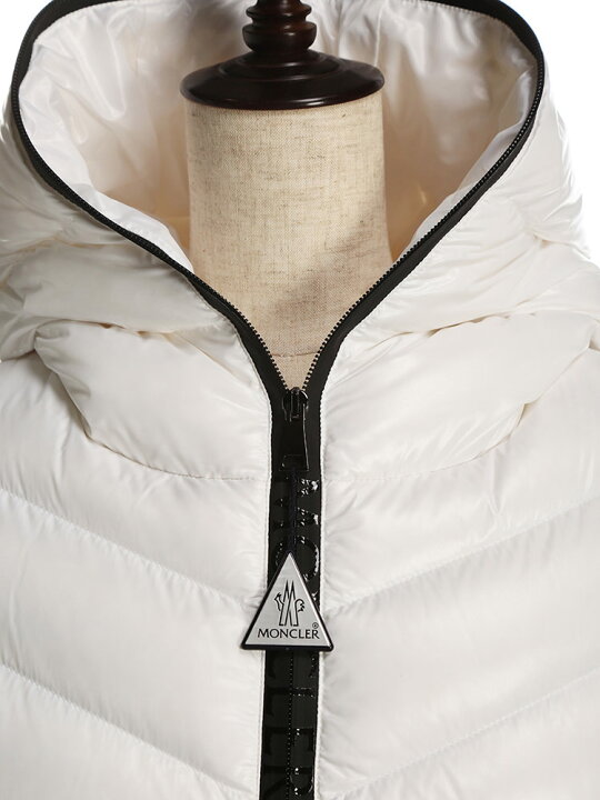 モンクレール レディース ダウンジャケット Moncler ナイロン フード パーカー ゲニオック Guenioc 白 ブランド アウター ブルゾン Mclguenioc0 流行のアイテム
