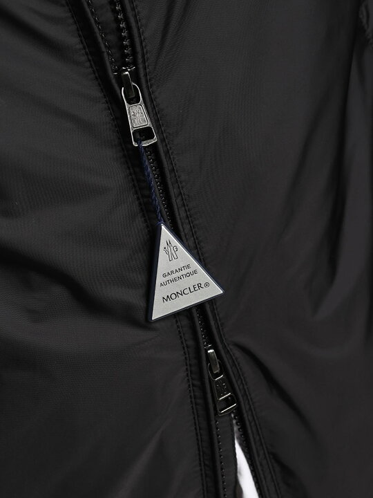 楽天市場】モンクレール MONCLER 撥水 ナイロン エンボスレタリング 