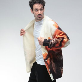 【最大20,000円OFFクーポン配布中】 ワイスリー カーディガン トップス Y-3 メンズ ニット グラフィック ニットカーデ Vネック ウール 長袖 柄 ロゴパッチ Y3JX7333 ブランド カジュアル 大人 sale_1_f