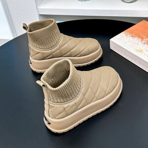 ƃxxbgjbg̃rXPbgȌC؍Xj[J[ fB[XlC