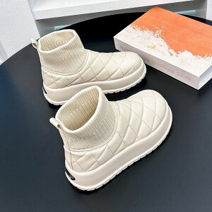 ƃxxbgjbg̃rXPbgȌC؍Xj[J[ fB[XlC