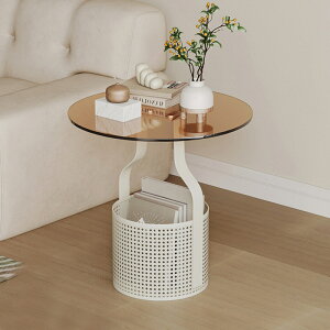 rO[̋KX~jR[q[e[uÃ\t@pAC^[lbgZũCgō؂ȏȃe[uAN[F̃xbhTChe[u